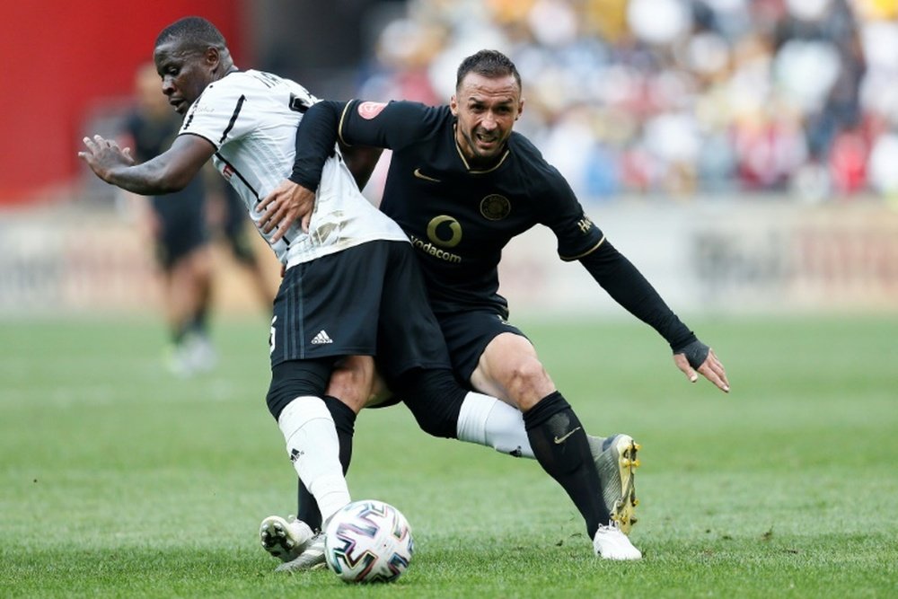 Samir Nurkovic (R) put Kaizer Chiefs ahead, but his team conceded a late leveller. AFP