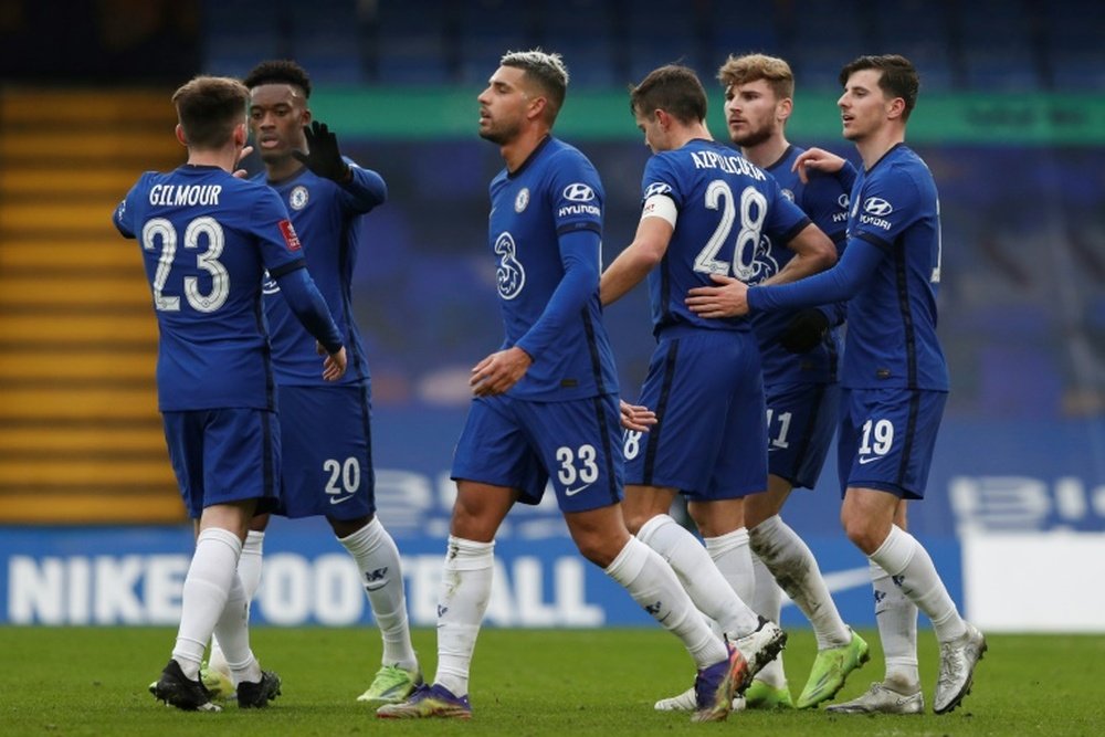 Lampard plans to ban celebrations in training after virus concerns