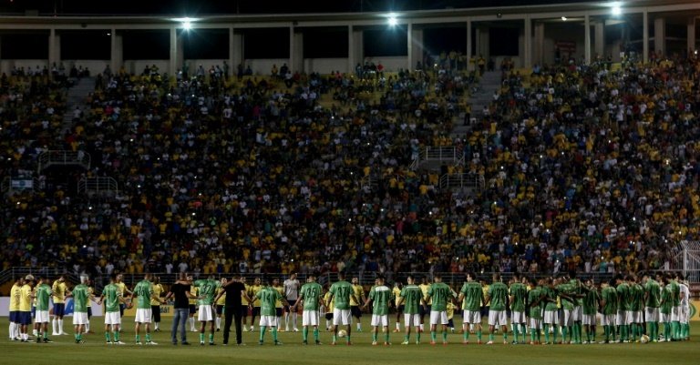 Chapecoense face Atletico four months after crash