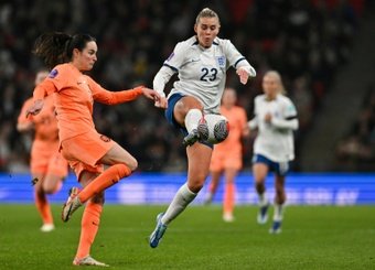 England kept Great Britain's Olympic bid alive with a stirring fightback from two goals down to beat the Netherlands 3-2 in the Women's Nations League on Friday.