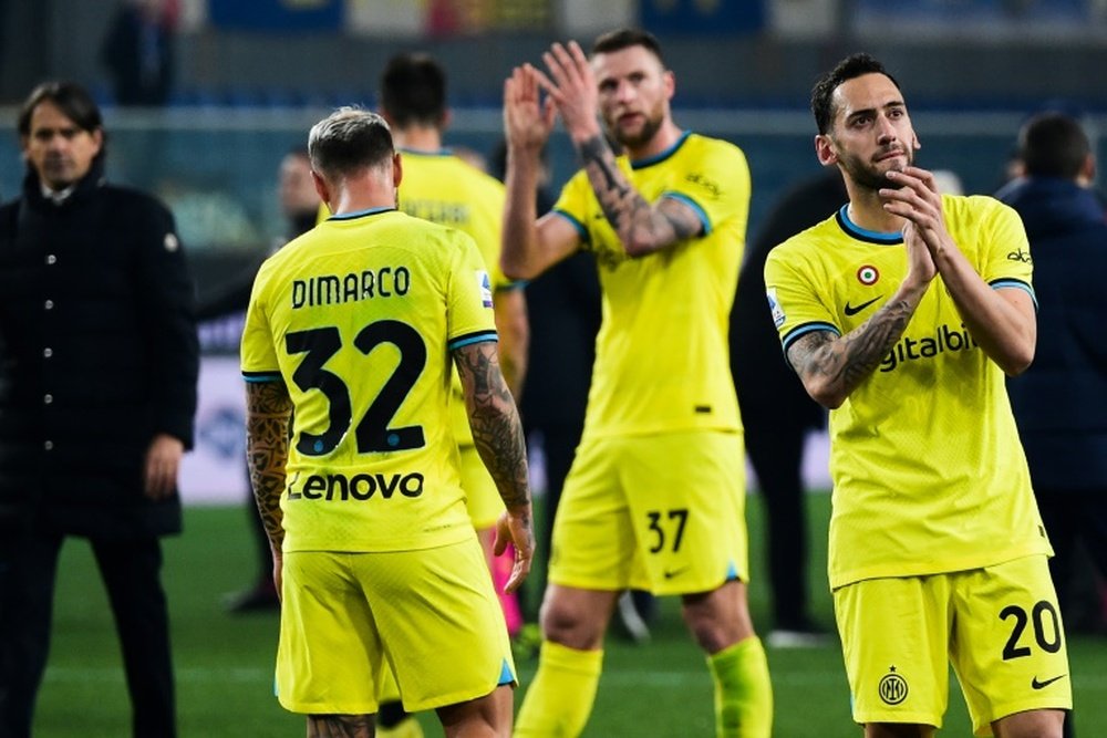 Inter fall further behind leaders Napoli after Samp stalemate. AFP
