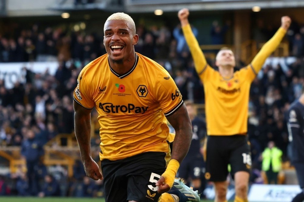 Mario Lemina (L) scored the winner as Wolves beat Tottenham 2-1. AFP