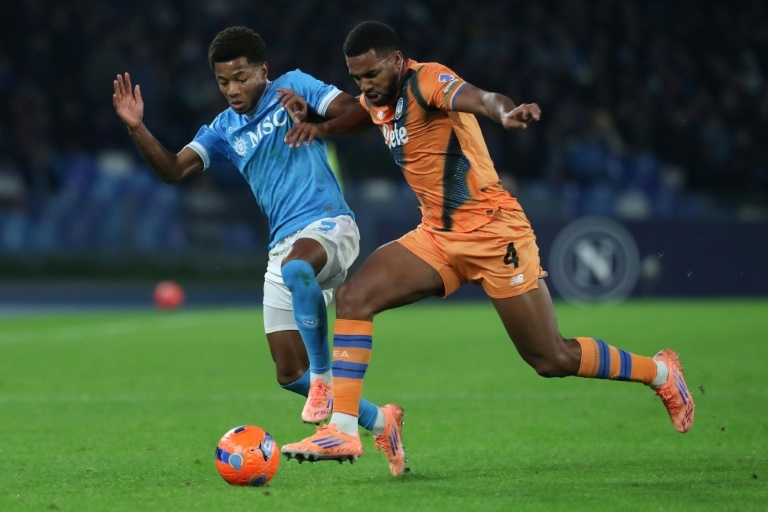 Neres brace fires Napoli top in Italy