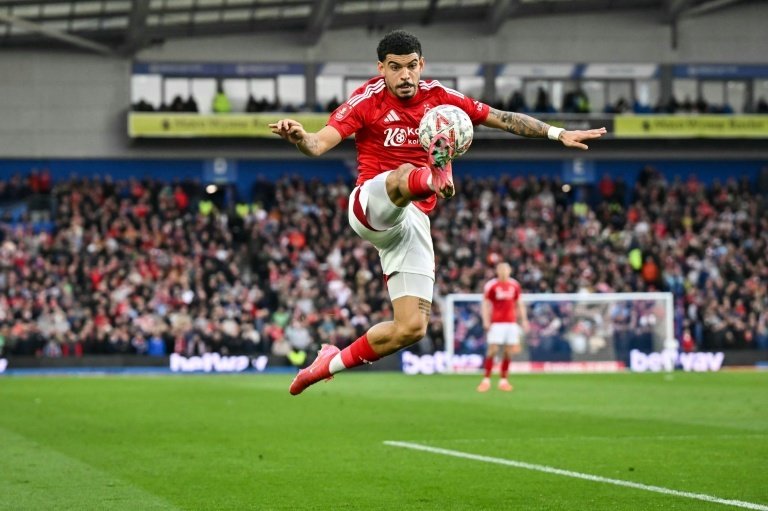 The Premier League's unlikely pretenders to Champions League football
