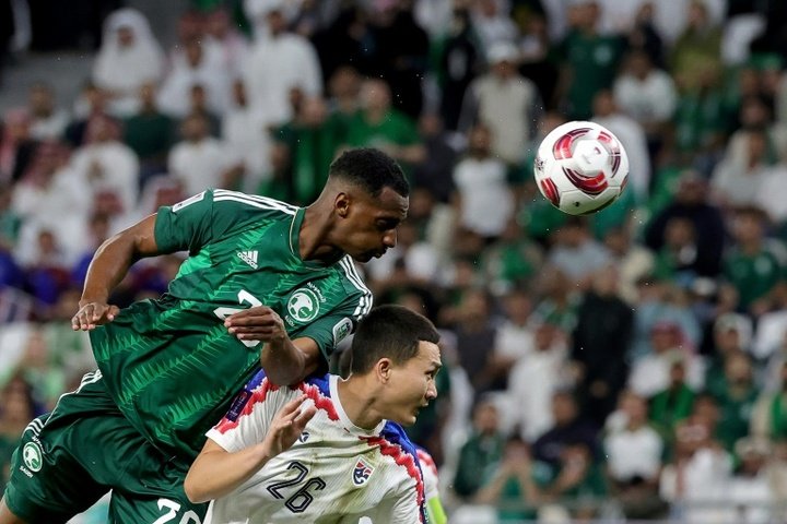 Saudi Arabia top group to to set up S Korea Asian Cup match