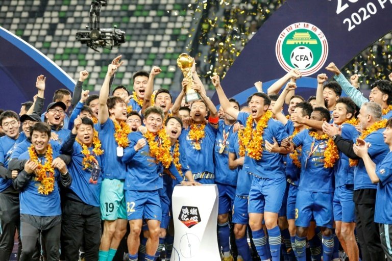 Inspired Teixeira gives Jiangsu their first Chinese Super League title