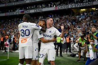 Marseille win as Monaco humbled by Lens