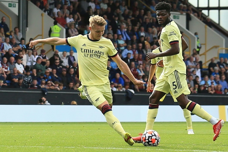 martin odegaard boots