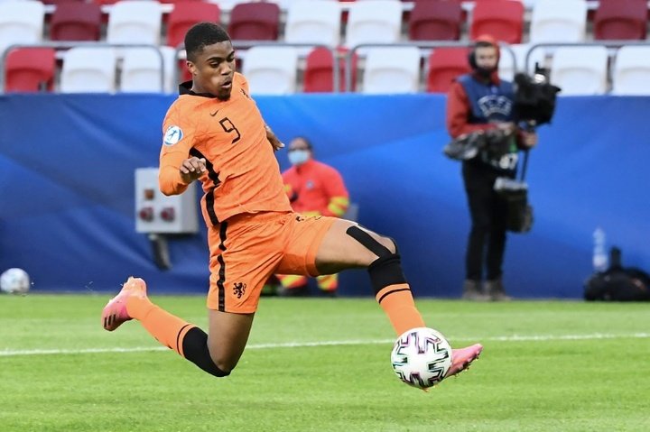 Dutch striker Boadu joins Monaco