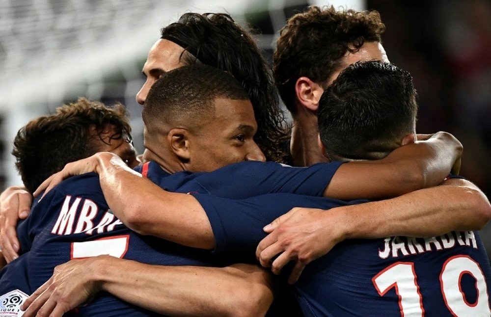 PSG start title defence with win, fans vent fury at Neymar