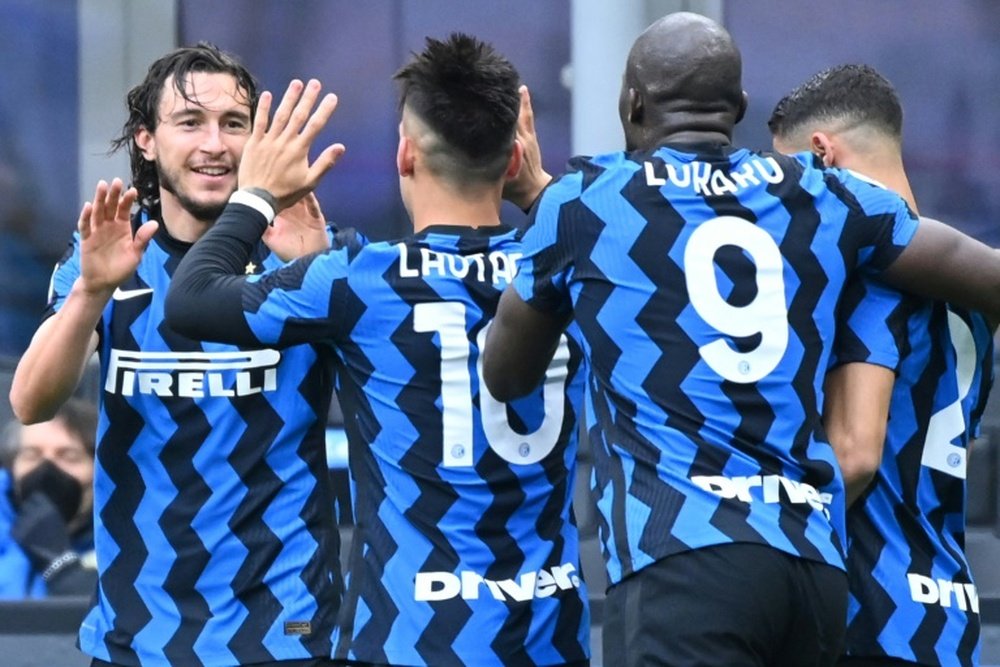 Matteo Darmian (L) got the only goal for Inter v Cagliari. AFP