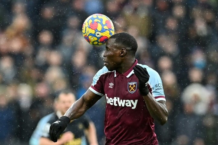Zouma taunted by visiting fans as West Ham held by Newcastle