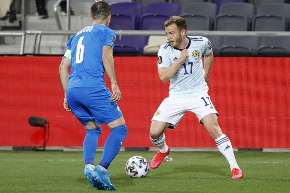 Ryan Fraser (R) scored as Scotland drew 1-1 away to Israel. AFP