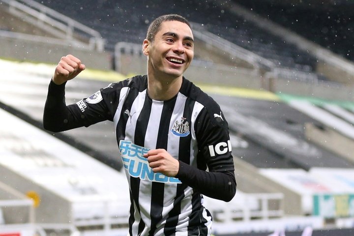 Almiron scores after 20 seconds as Newcastle beat West Brom