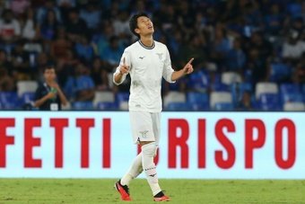 Daichi Kamada handed Napoli the first defeat of their Serie A title defence on Saturday with the winning goal in Lazio's eventful 2-1 win in Naples.