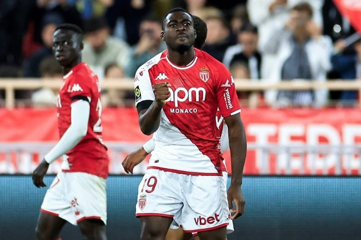 Monaco win makes PSG wait for Ligue 1 title