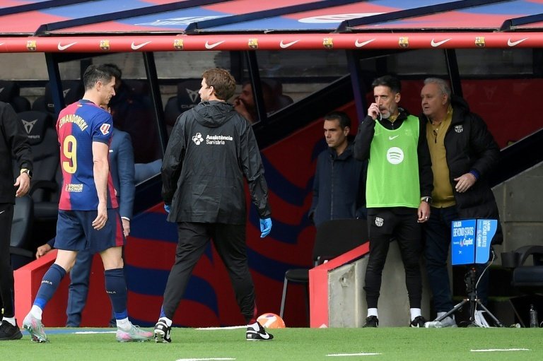 Flick insists Barca 'have to wait' to assess Lewandowski injury