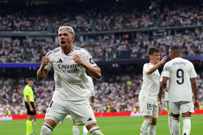 Mbappe played at home for the first time in a Madrid shirt. AFP