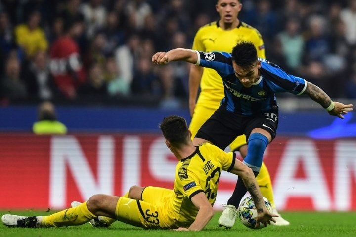 Inter win against Dortmund to boost last 16 hopes