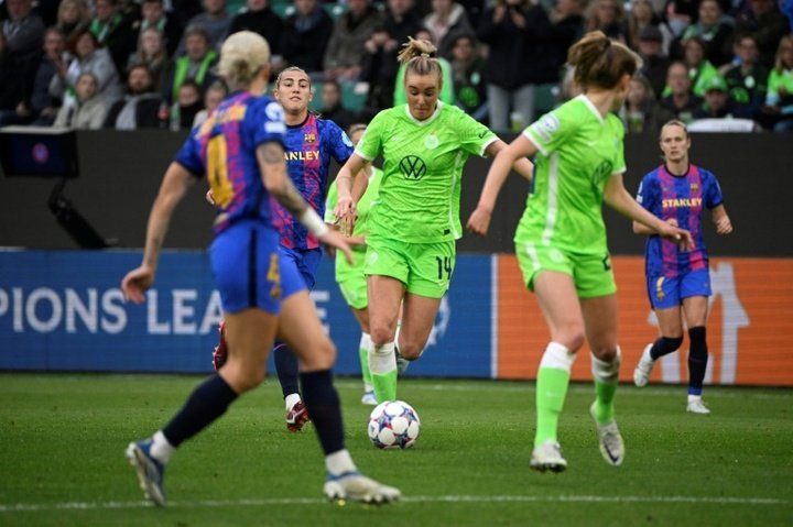 Holders Barcelona into women's UCL final