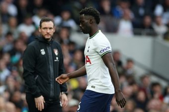Colombian international defender Davinson Sanchez has joined Galatasaray from Tottenham, the Premier League club confirmed on Monday as Tanguy Ndombele also signed for the Istanbul giants on loan.