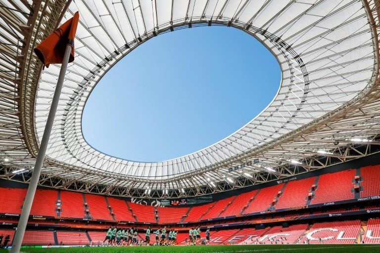 Man Utd and Spurs face season-defining Europa League duel