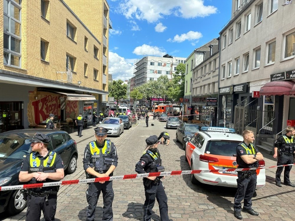 The incident triggered a major operation in Hamburg's St Pauli district. AFP