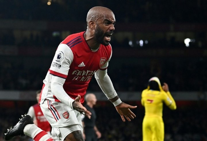 Lacazette's last-minute equaliser spoils Vieira's Arsenal return