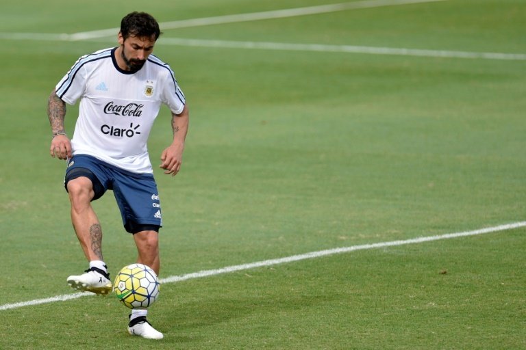 Lavezzi denies racism as 'wacky' pose causes storm