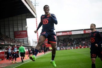 Canadian striker Jonathan David continued his superb form in front of goal as Lille drew 1-1 away to fellow Champions League contenders Brest in Ligue 1 on Sunday.
