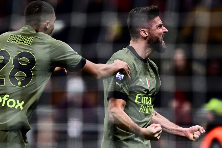 Giroud ends Milan slump with victory over Torino