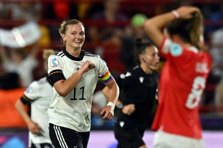 Popp explodes for Germany after ending Euro woe