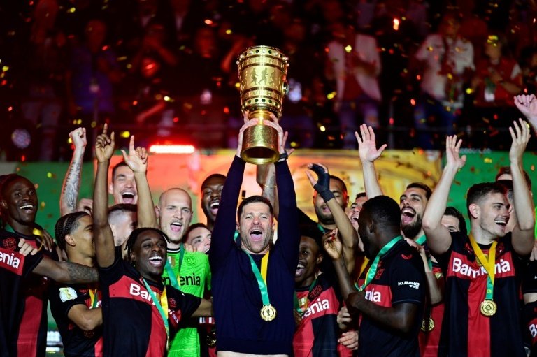 'I'm not working tomorrow': Party starts for Leverkusen boss Alonso