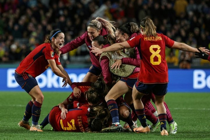 Carmona's late stunner takes Spain into maiden Women's WC final