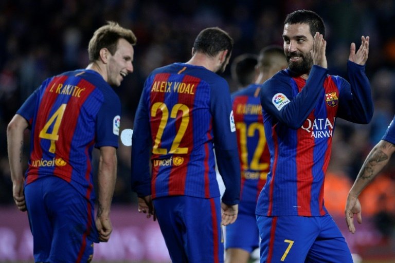 Barcelona pummel Hercules in Copa del Rey