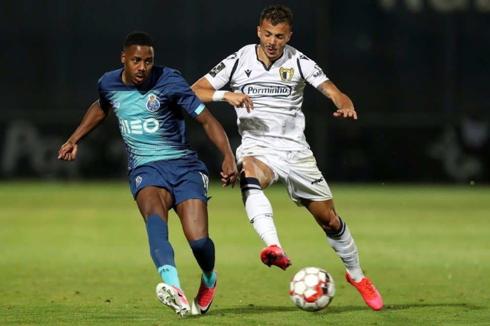 Portuguese league returns as Porto suffer surprise defeat