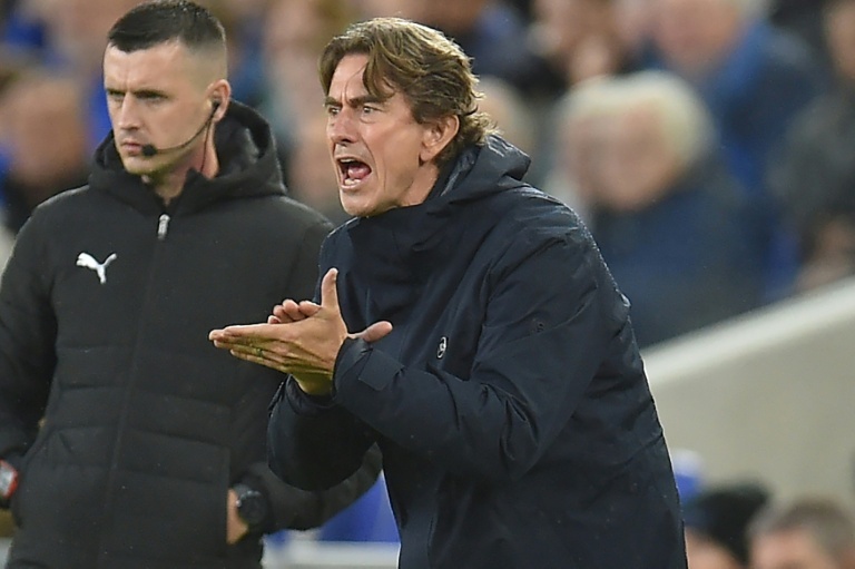 Liverpool feel pressure to end 'crisis' run, Man City test Bournemouth limits