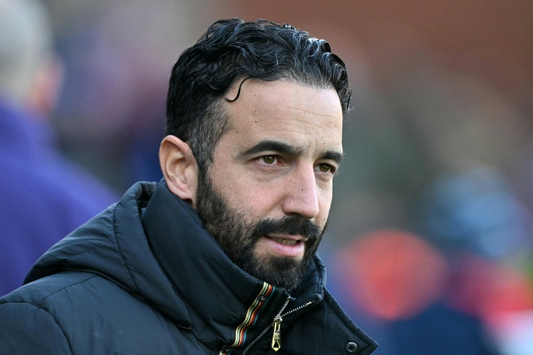 Speed of Amorim's exit from Man Utd stuns Neville