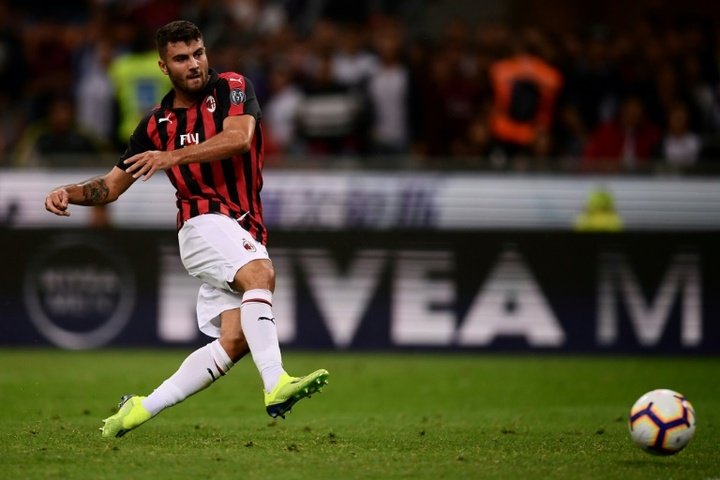 Cutrone gives Milan late win over Roma