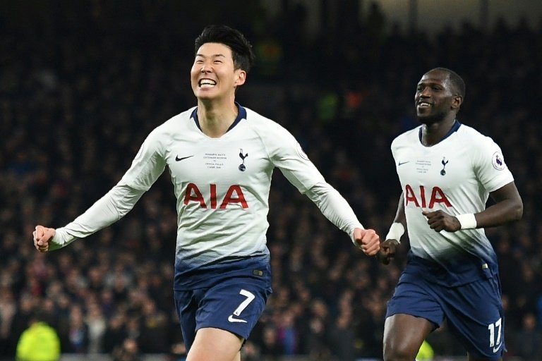 Tottenham signs £100m sponsorship deal with AIA