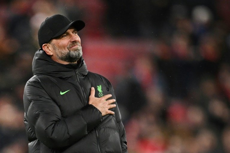 Jürgen Klopp insiste que o Liverpool está estável, apesar do choque de sua saída