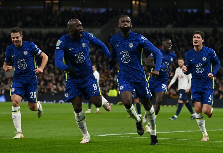 ï»¿Chelsea sink Spurs to reach League Cup very last