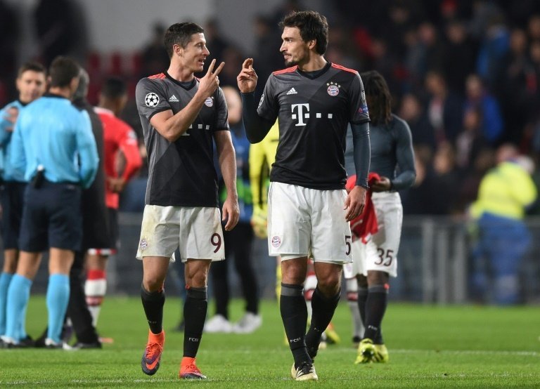 Lewandowski and Hummels in bust-up. AFP