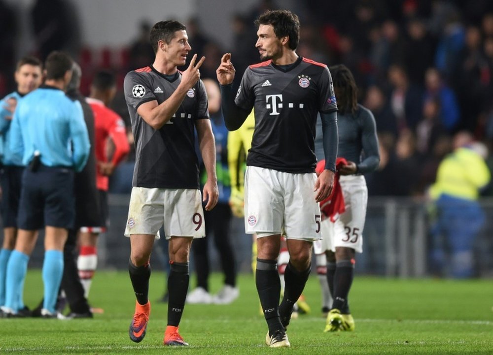 Lewandowski and Hummels in bust-up. AFP