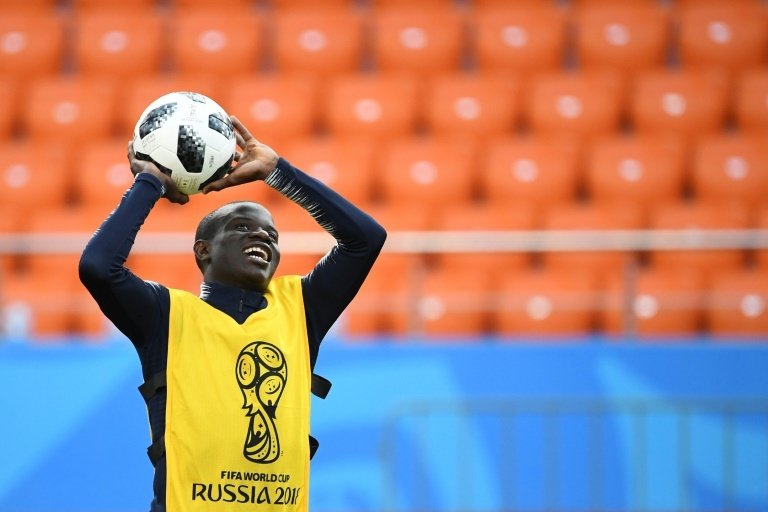 'Kante has 15 lungs'