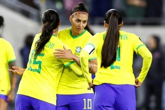 Bia Zaneratto scored twice as Brazil thrashed Argentina 5-1 on Saturday to move into the semi-finals of the CONCACAF Women's Gold Cup while Olympic champions Canada scraped past Costa Rica with a 1-0 win after extra-time.