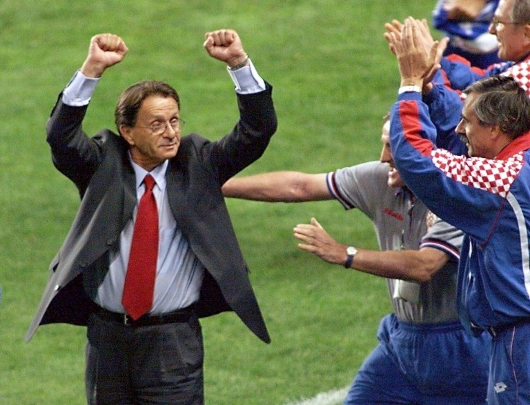 Croatia s legendary football coach Miroslav Ciro Blazevic dies at 87