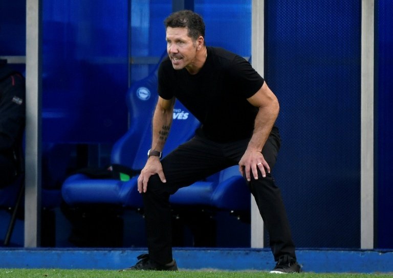 Simeone's stuttering Atletico draw at Alaves