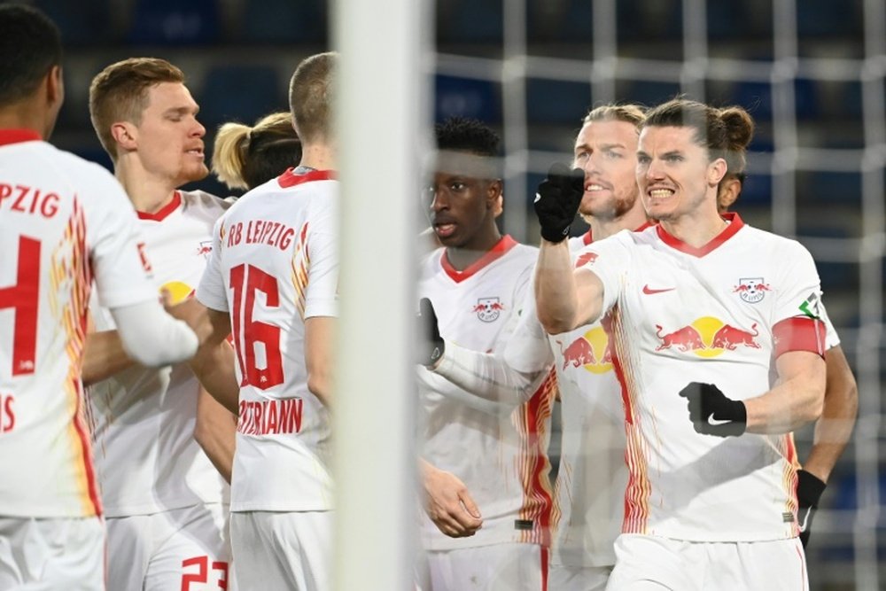Sabitzer strikes as Leipzig keep pressure on Bayern