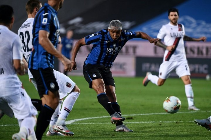 Muriel puts Atalanta back second in Serie A